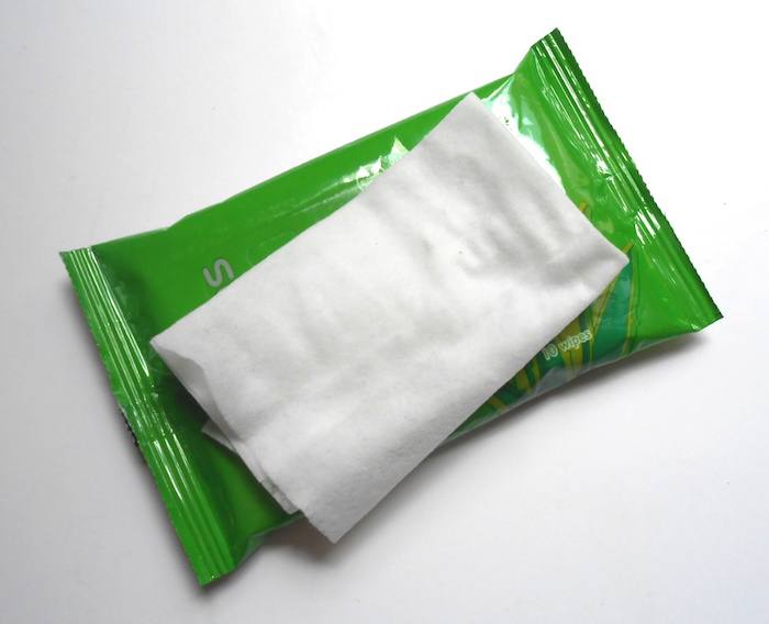 tissue wet